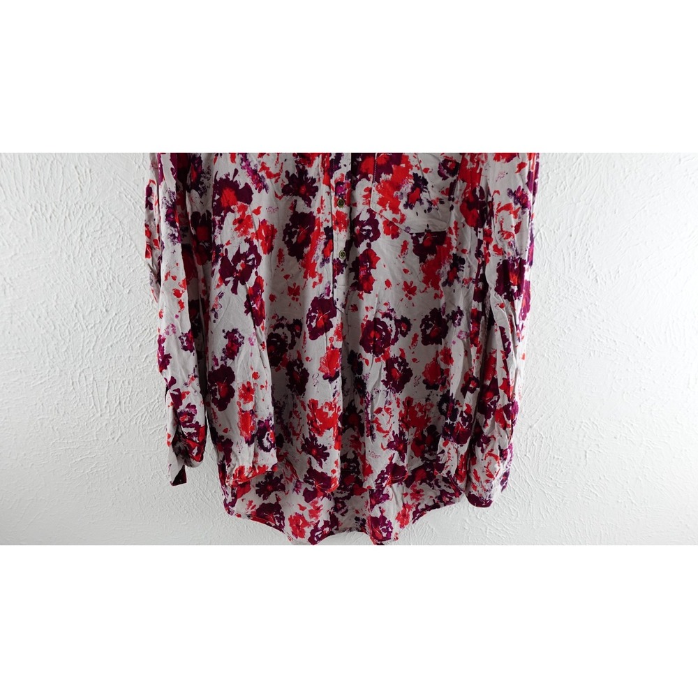 Lucky Brand Floral Blouse Red and Purple Design With Sleeves you can make 3/4 - Picture 3 of 11
